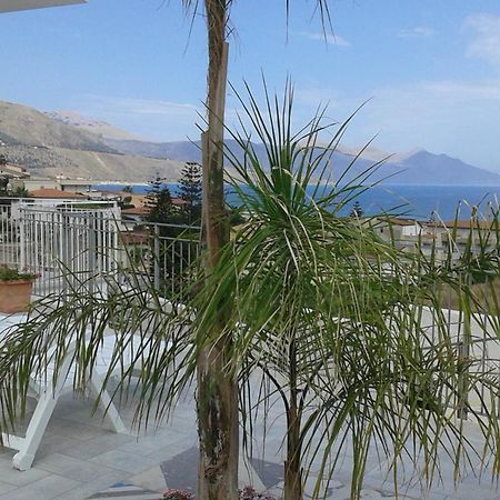 Villa Trinacria Apartments Alcamo Marina Exterior photo